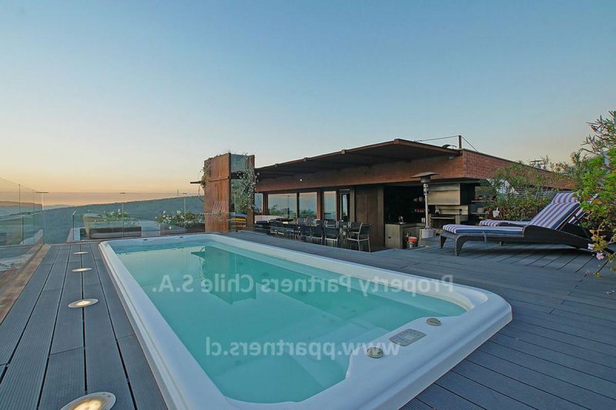 5 bedrooms Apartment in Santiago, Chile No. 4069