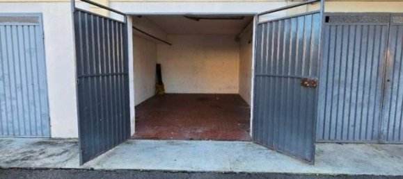 5-salle Appartement à Reggio Emilia, Italy No. 34748 14