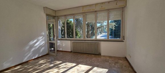 5-salle Appartement à Reggio Emilia, Italy No. 34748 6