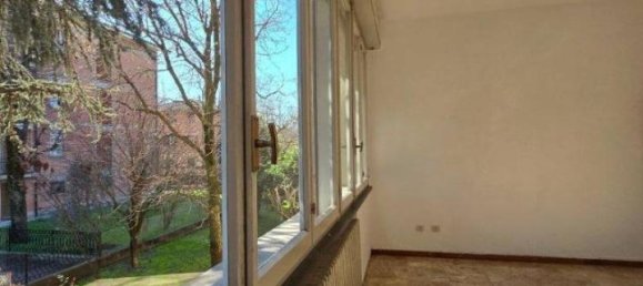 5-salle Appartement à Reggio Emilia, Italy No. 34748 5