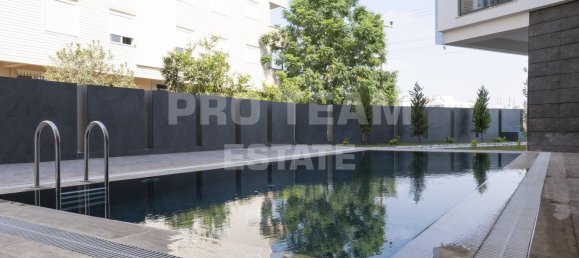 Квартира с 2 комнатами в Муратпаша, Турция № 31696 7