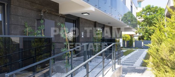 Квартира с 2 комнатами в Муратпаша, Турция № 31696 8