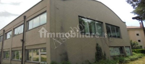 Склад с 5 комнатами в Гарбаньяте Миланезе, Италия № 259234 2