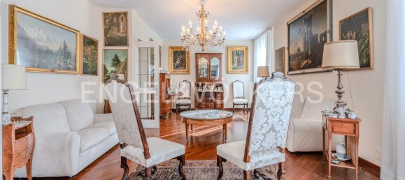 7 bedrooms Apartment in Genoa, Italy No. 132128 5