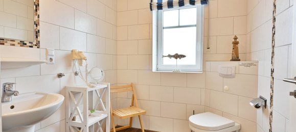 5 rooms Townhouse in Leer, Germany No. 153573 11