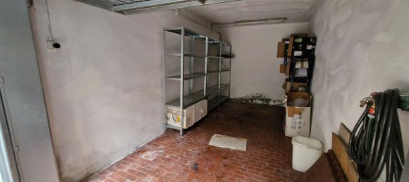  Garage in Bologna, Italy No. 287761 6