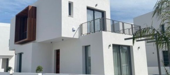 Вилла с 4 спальнями в Хлорака, Кипр № 3635 9