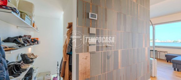 Пентхаус с 2 спальнями в Риччоне, Италия № 59912 16