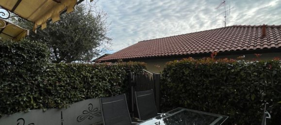 Квартира с 2 комнатами в Форесто Спарсо, Италия № 74770 12