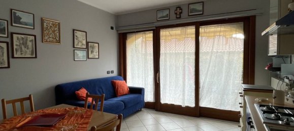 Квартира с 2 комнатами в Форесто Спарсо, Италия № 74770 15