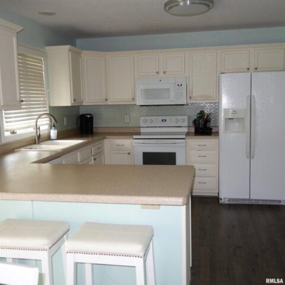 3 bedrooms House in Silvis, USA No. 394420