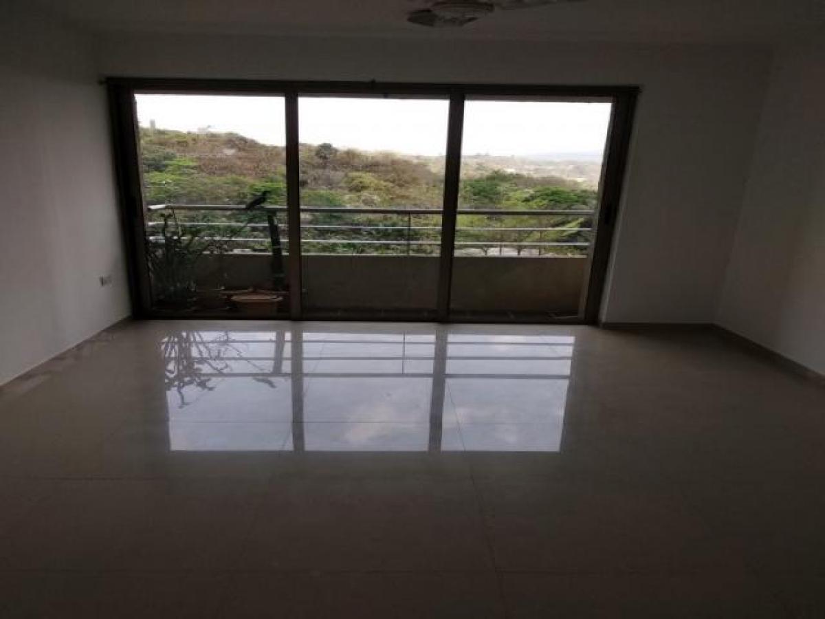 3 bedrooms House in Mumbai, India No. 42887