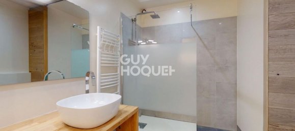 Apartamento de 2 habitaciónes en Annecy, France No. 207498 4