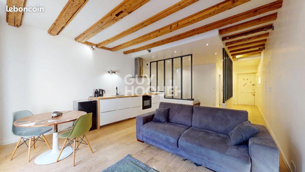 Apartamento de 2 habitaciónes en Annecy, France No. 207498