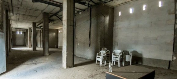 Gewerbliche Immobilie in Zaragoza, Spain 354m², Nr. 66740 2