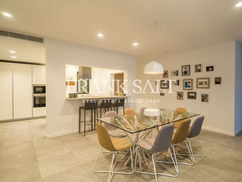 2 bedrooms Maisonette in Saint Julian's, Malta No. 9086