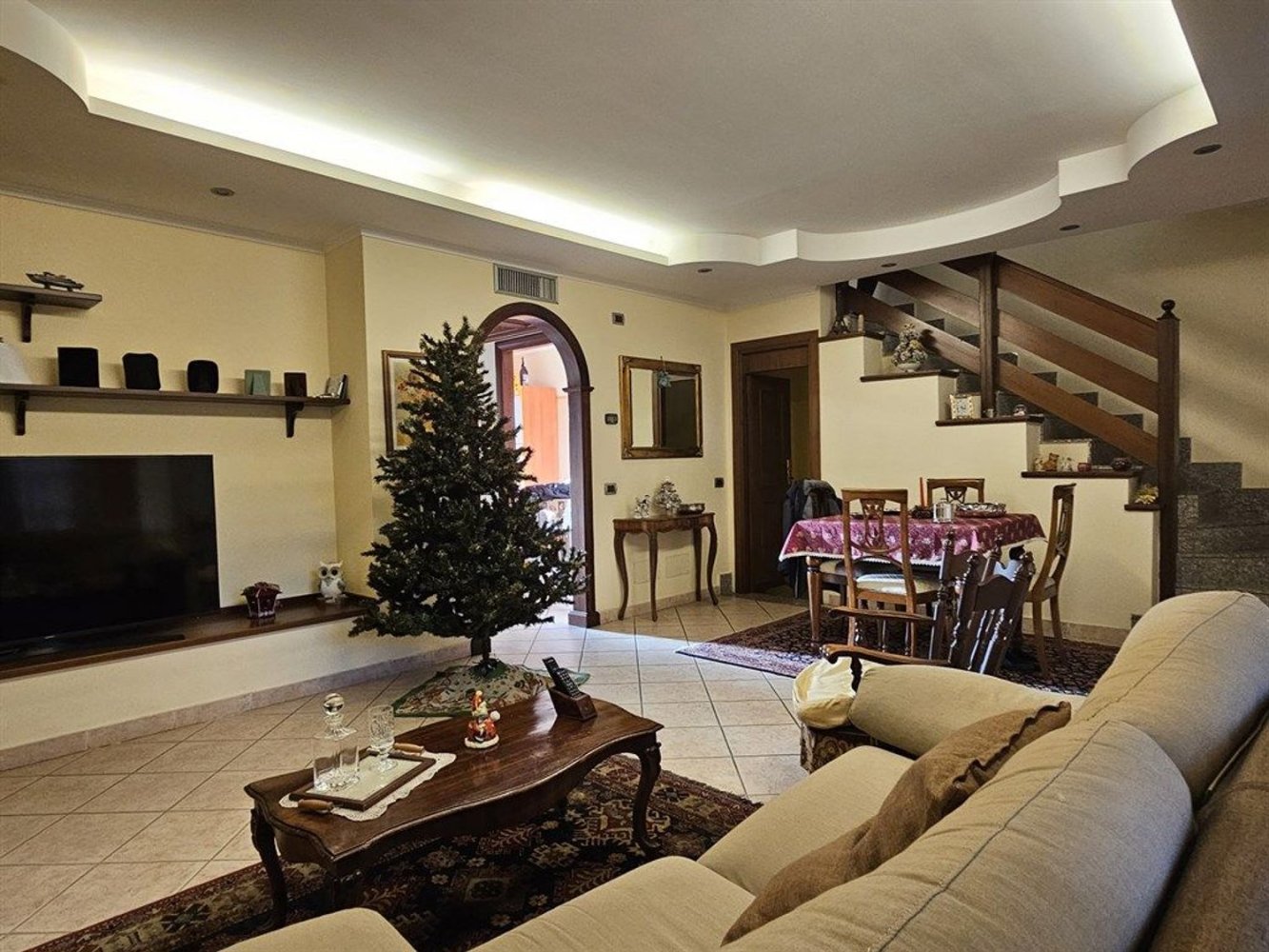 6غرفة منزل في Guidonia Montecelio, Italy رقم 195324