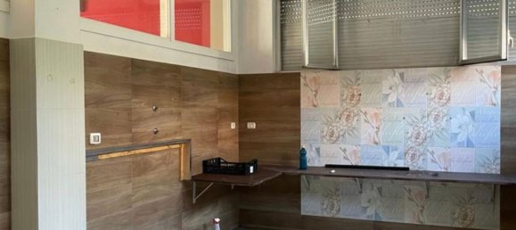 Коммерческая недвижимость 240м² в Монца, Италия № 89587 8