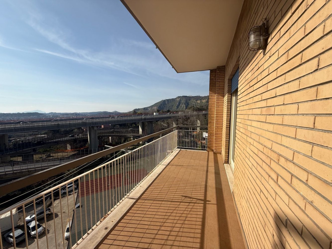 Apartamento de 6 divisões em Naples, Italy N.º 196730