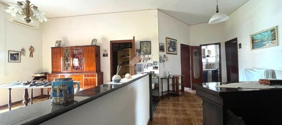 4 rooms Apartment in Torre del Greco, Italy No. 4764 33