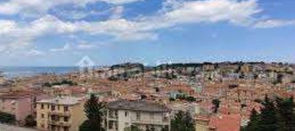 4غرفة شقة في Ancona, Italy رقم 196701 12