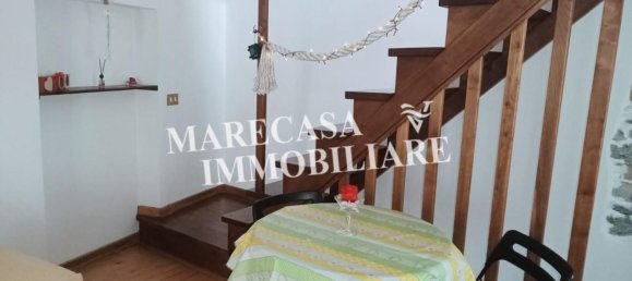 4 rooms House in Carrara, Italy No. 45925 11