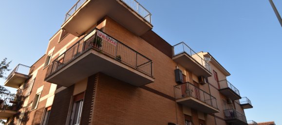 2 rooms Apartment in Rome, Italy No. 89226 29