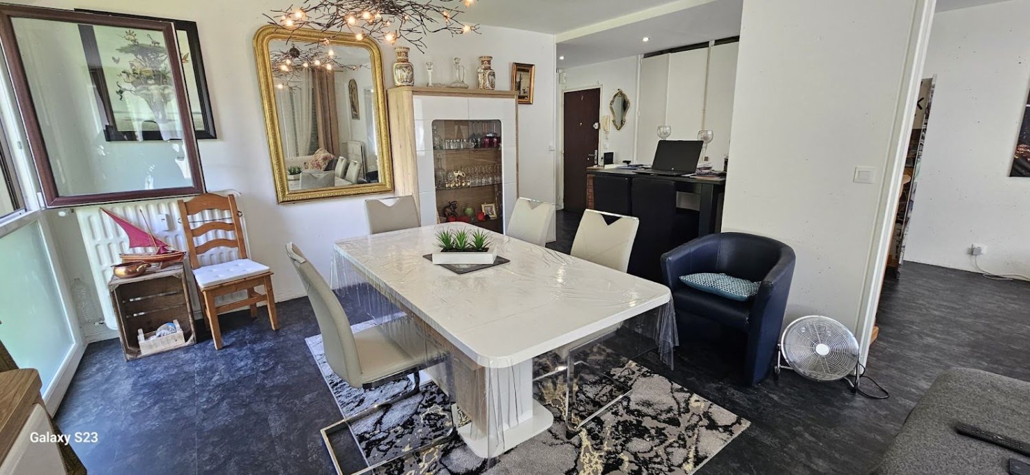 3 bedrooms Apartment in Amiens, France No. 249660