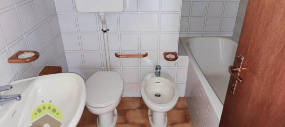 Квартира с 4 комнатами в Удине, Италия № 155460 11