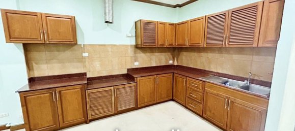 4 bedrooms Commercial property in Pattaya, Thailand No. 14549 5