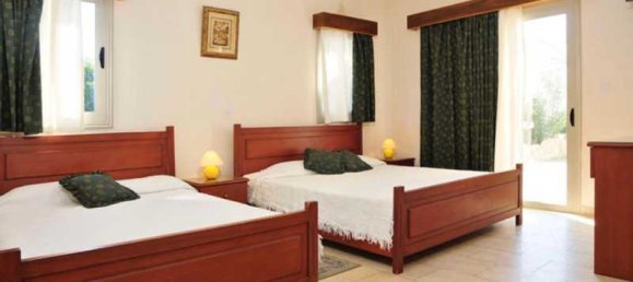 5 bedrooms Villa in Kissonerga, Cyprus No. 15482 4