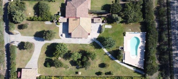 6 bedrooms Villa in Sardinia, Italy No. 248001 17