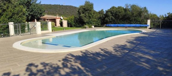 6 bedrooms Villa in Sardinia, Italy No. 248001 24