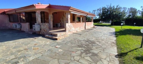 6 bedrooms Villa in Sardinia, Italy No. 248001 8