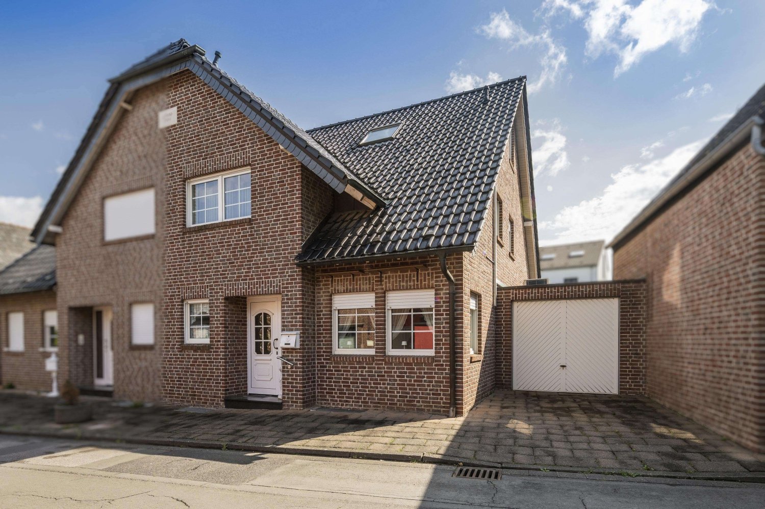 3 غرف نوم تاون هاوس في Korschenbroich, Germany رقم 278621