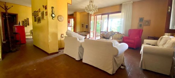 5غرفة فيلا في Olgiate Comasco, Italy رقم 76088 7