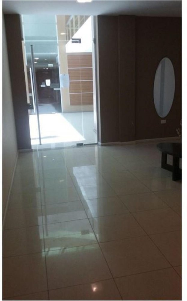 Apartamento de 2 dormitorios en Córdoba, Argentina No. 725