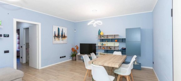 Apartamento de 2 dormitorios en Guanzate, Italy No. 331015 3