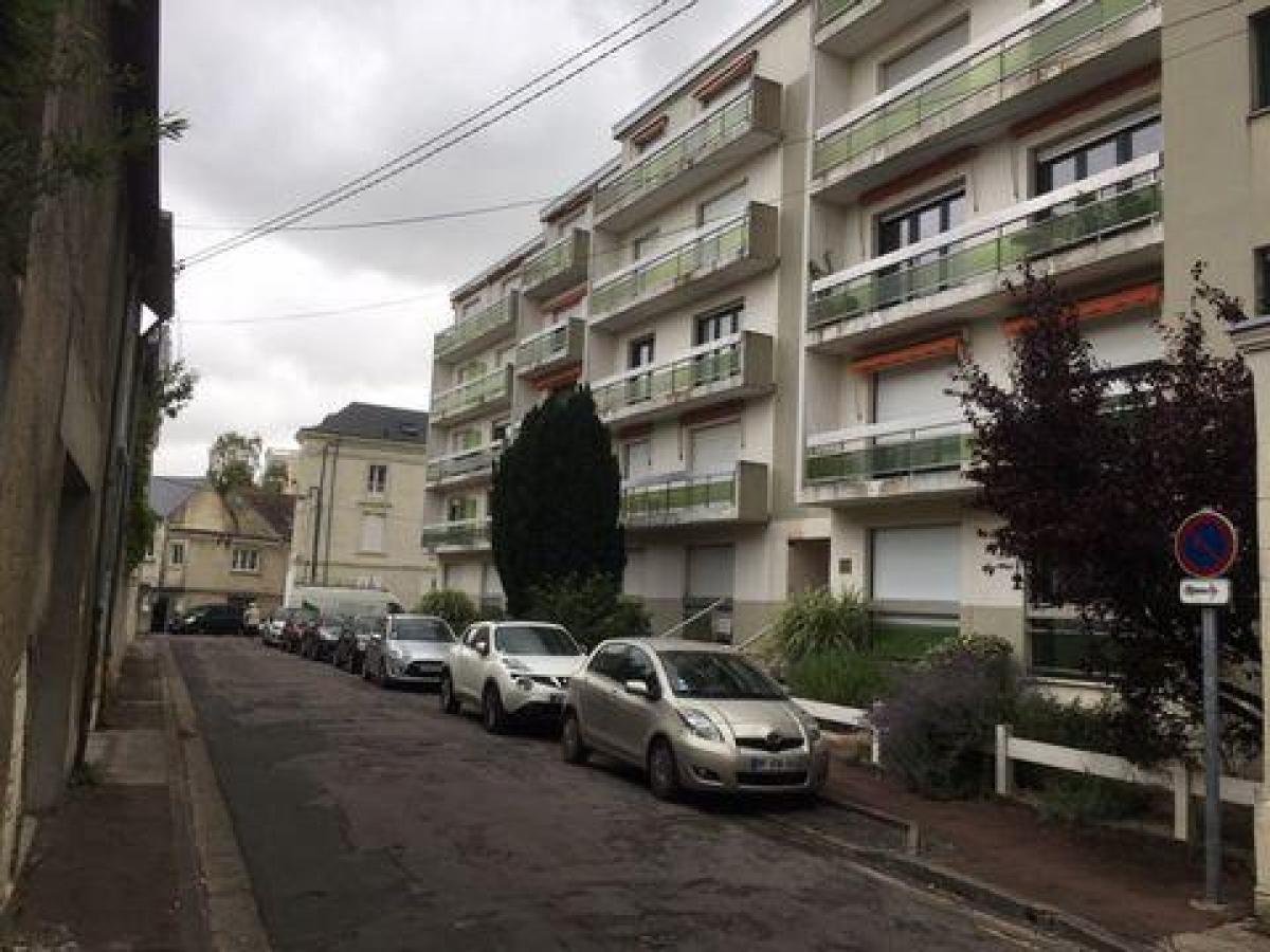2 bedrooms Condo in Chatellerault, France No. 27977