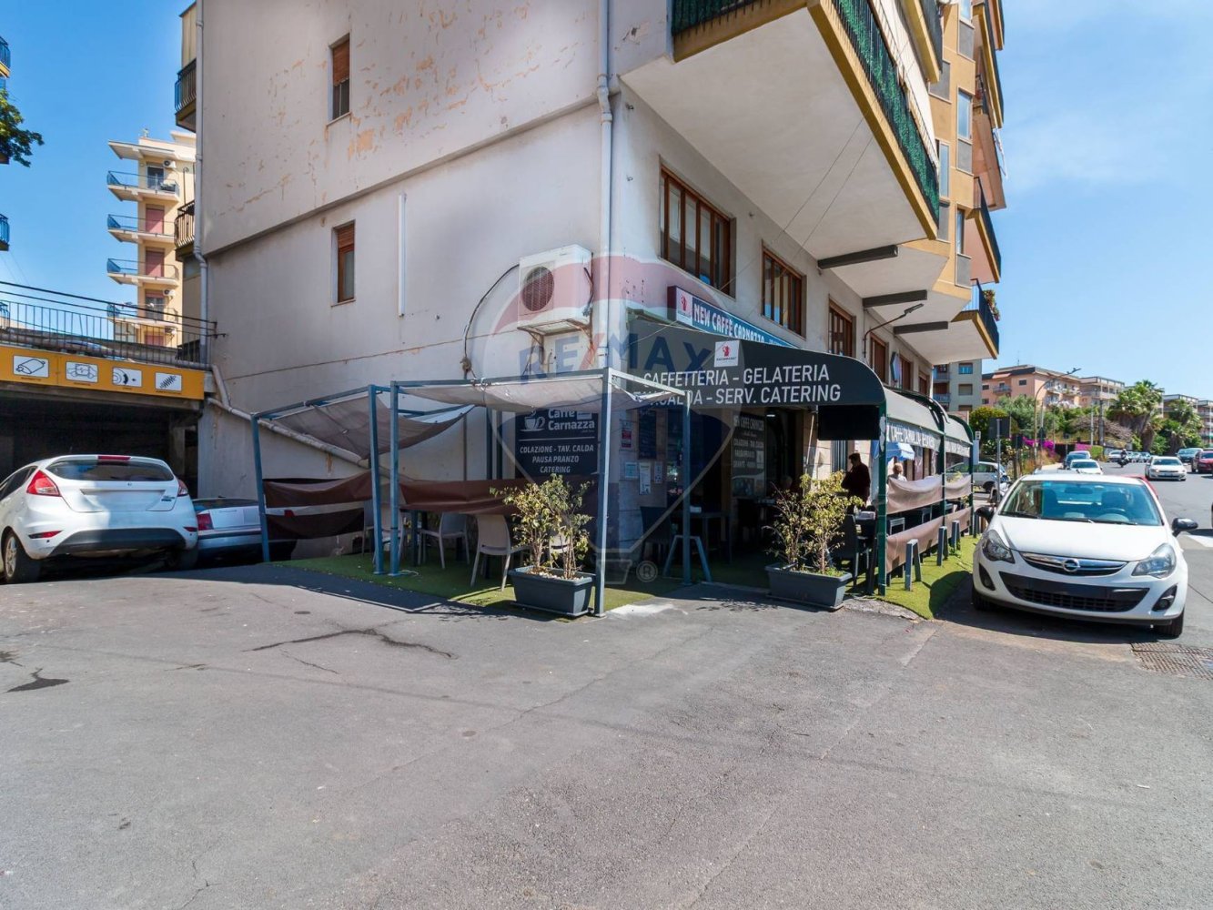 22 rooms Commercial property in Tremestieri Etneo, Italy No. 356216