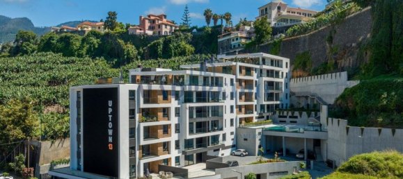 6 bedrooms Duplex in Funchal, Portugal No. 176664 2