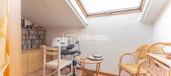 Apartamento de 3 habitaciónes en Magenta, Italy No. 175003 4