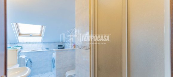 Apartamento de 3 habitaciónes en Magenta, Italy No. 175003 18
