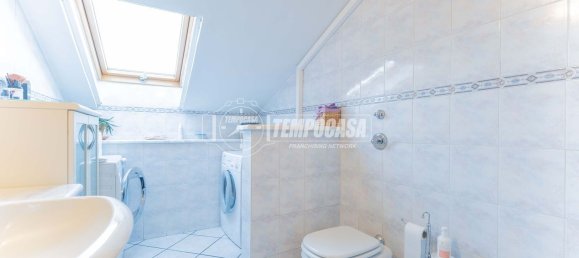 Apartamento de 3 habitaciónes en Magenta, Italy No. 175003 7