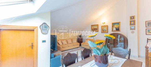 Apartamento de 3 habitaciónes en Magenta, Italy No. 175003 10