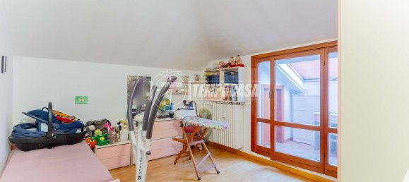 Apartamento de 3 habitaciónes en Magenta, Italy No. 175003 15