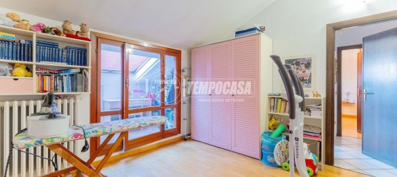 Apartamento de 3 habitaciónes en Magenta, Italy No. 175003 5