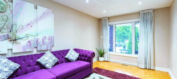 Casa de 5 dormitorios en Vaughan, Canada No. 384 10