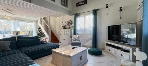 Дом с 3 спальнями в Ламот-Монтравель, Франция № 341186 2