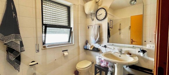 Apartamento de 3 divisões em Bitritto, Italy N.º 34536 22